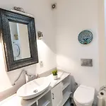 Cozy Getaway - Warmth And Comfort In The איסטמבול
