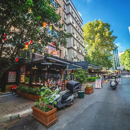 Cozy Getaway - Warmth And Comfort In The * Istambul