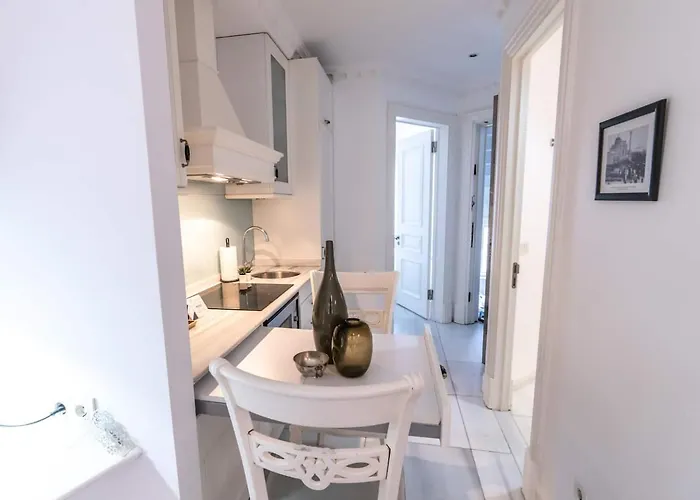 Cozy Getaway - Warmth And Comfort In The * Estambul